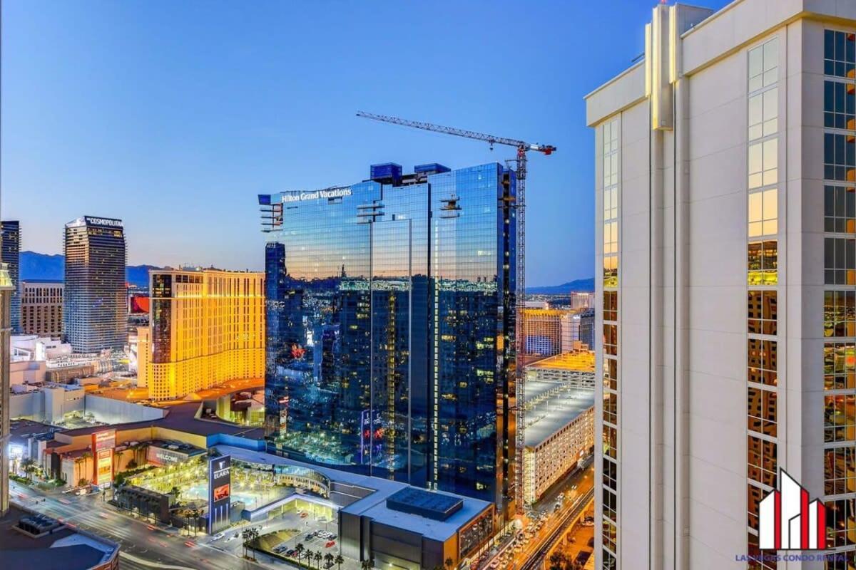 Mgm Signature-33-709 F1 Track & Strip View Balcony Las Vegas Buitenkant foto