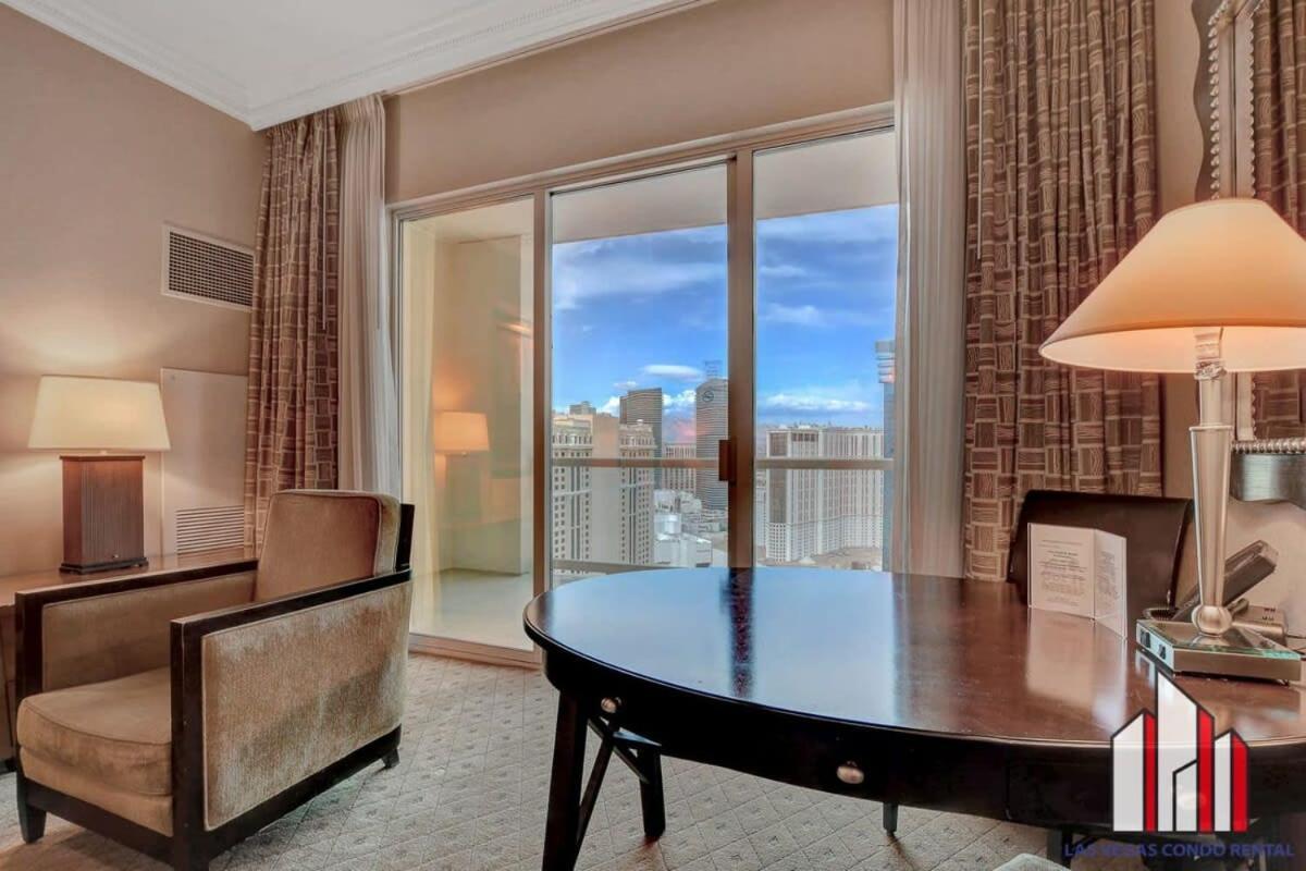 Mgm Signature-33-709 F1 Track & Strip View Balcony Las Vegas Buitenkant foto